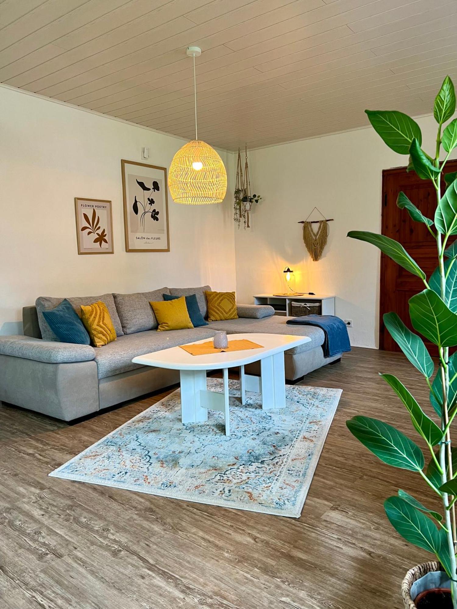 Mahar Apartment *